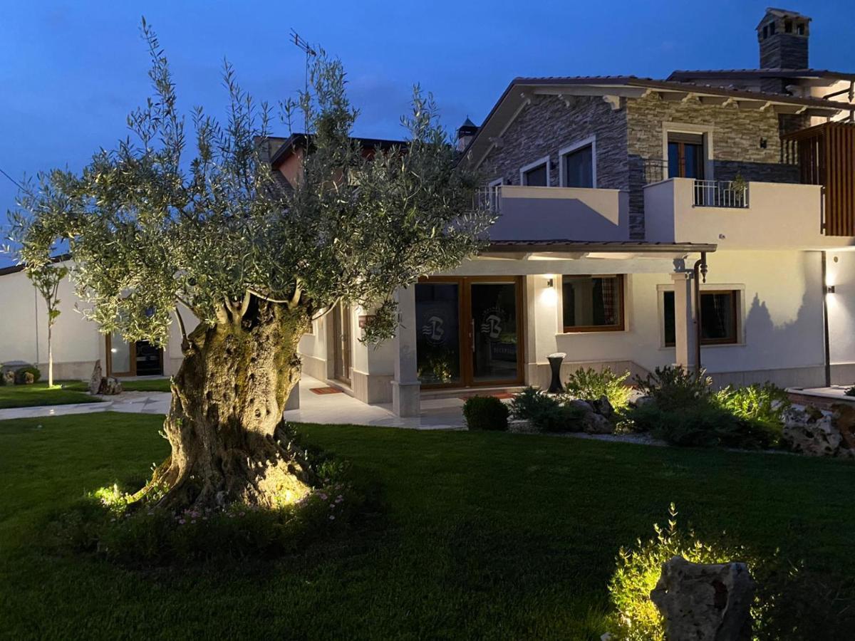 Balneum Rooms & Spa Mirabella Eclano Buitenkant foto
